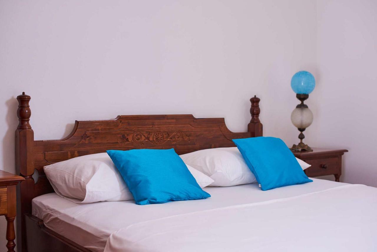 Apartments Lara Стобрек Экстерьер фото